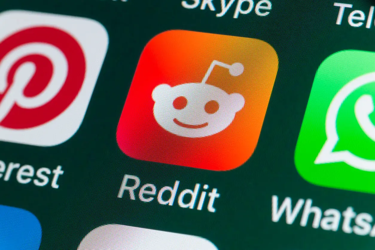 Reddit app on phone